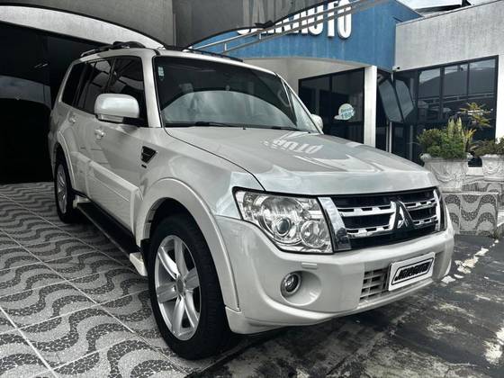 MITSUBISHI PAJERO FULL 3.2 HPE 4X4 16V DIESEL 2P AUTOMÁTICO